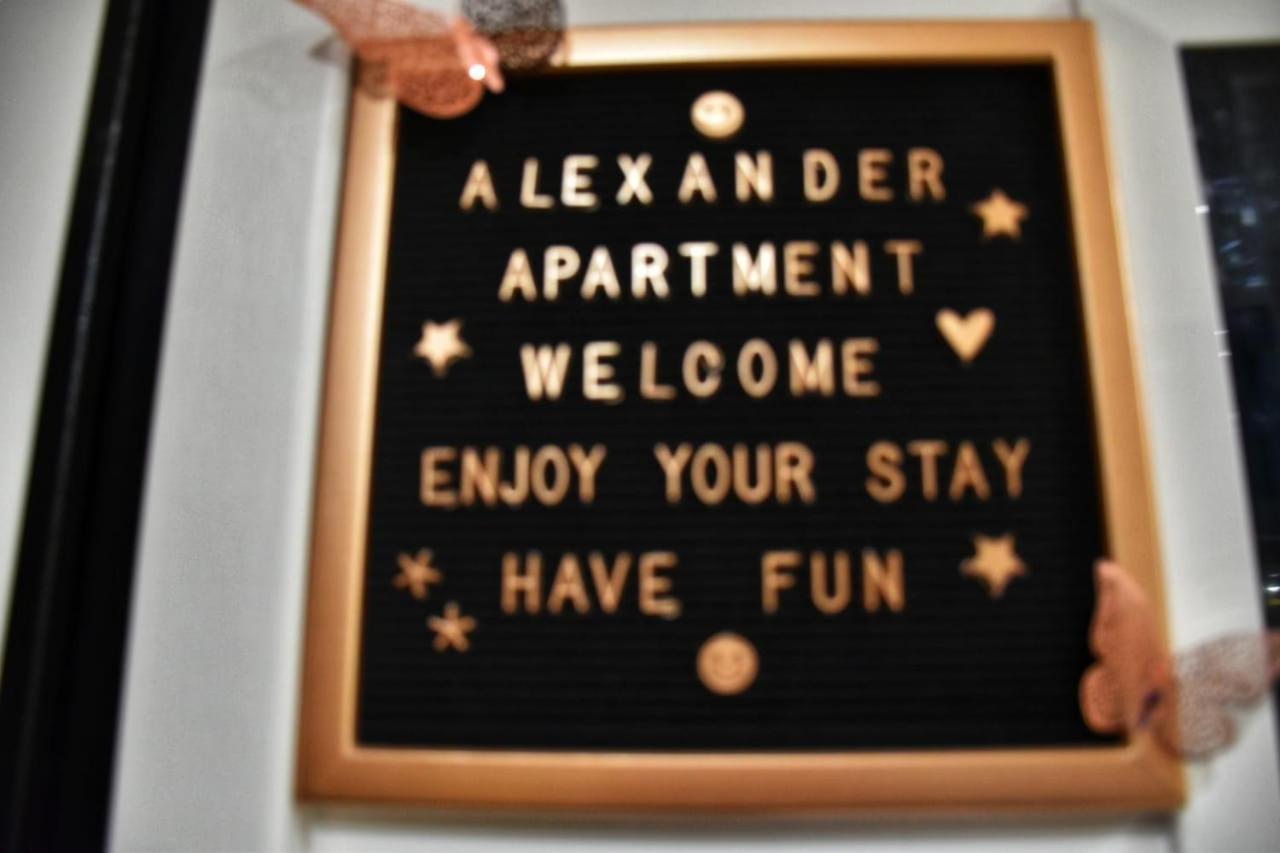 Alexander Apartment 세레스 외부 사진