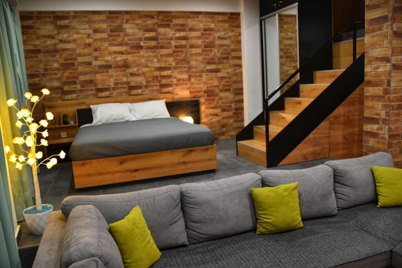 Alexander Apartment 세레스 외부 사진