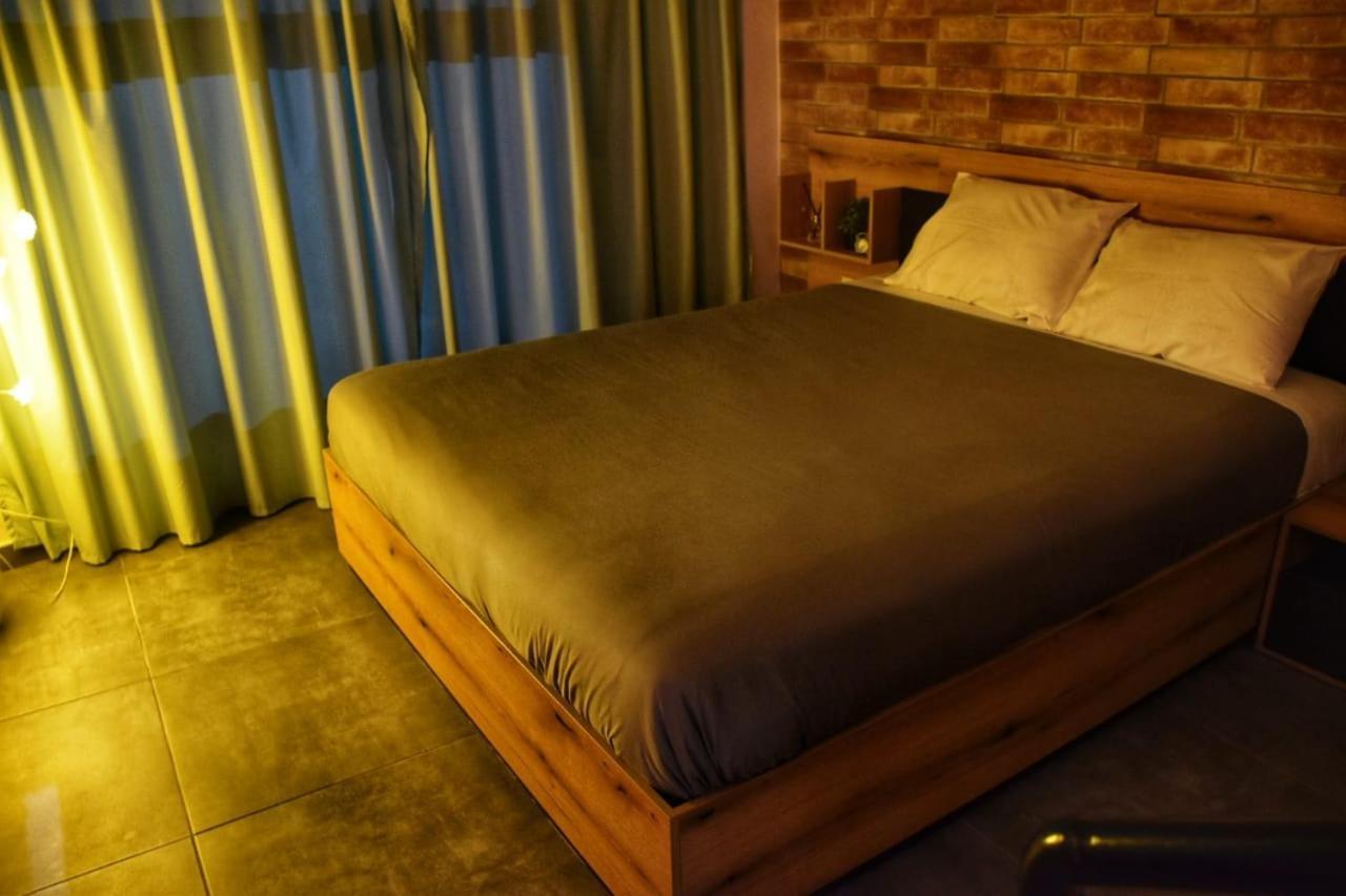 Alexander Apartment 세레스 외부 사진