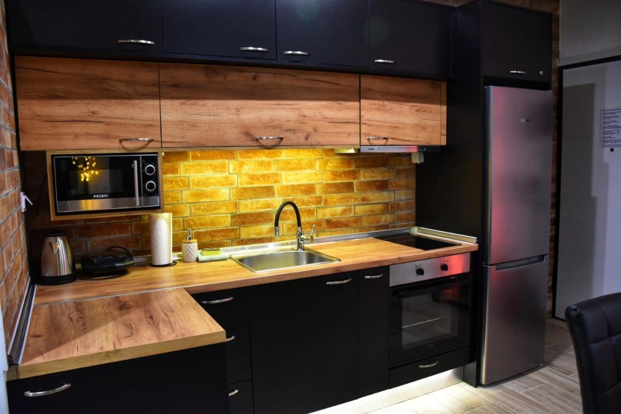 Alexander Apartment 세레스 외부 사진