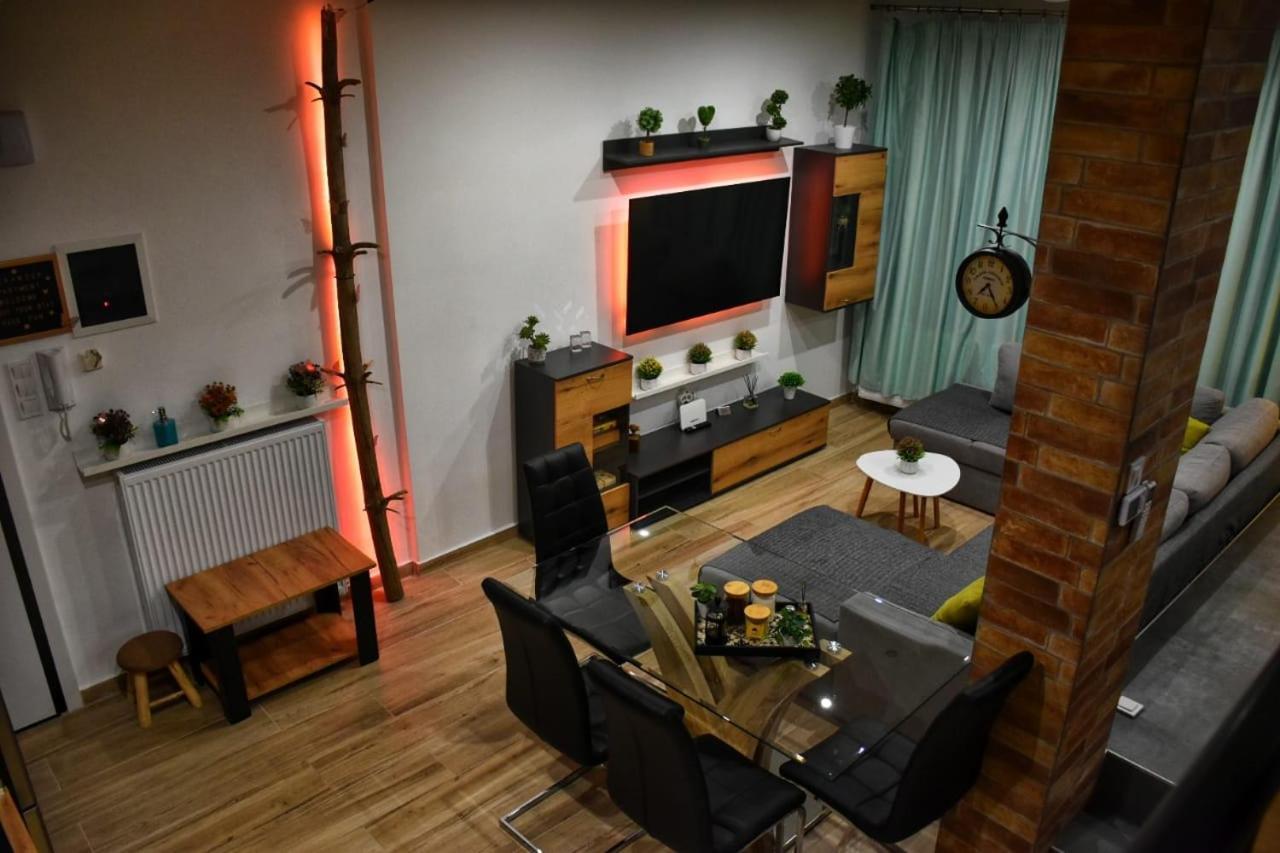 Alexander Apartment 세레스 외부 사진