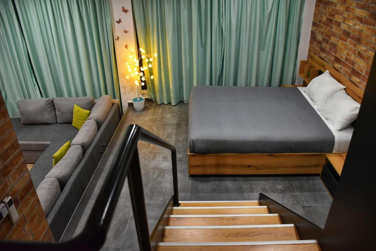 Alexander Apartment 세레스 외부 사진