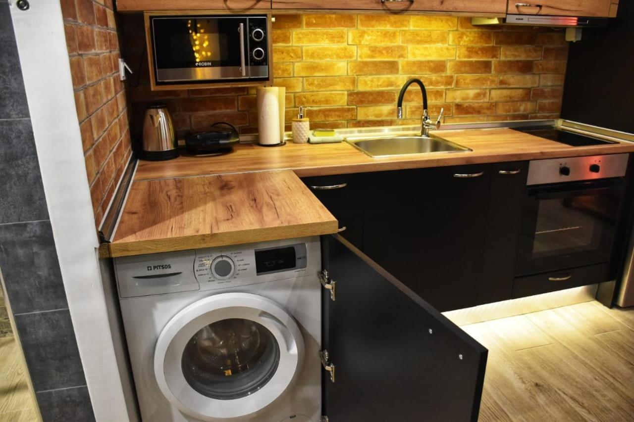 Alexander Apartment 세레스 외부 사진
