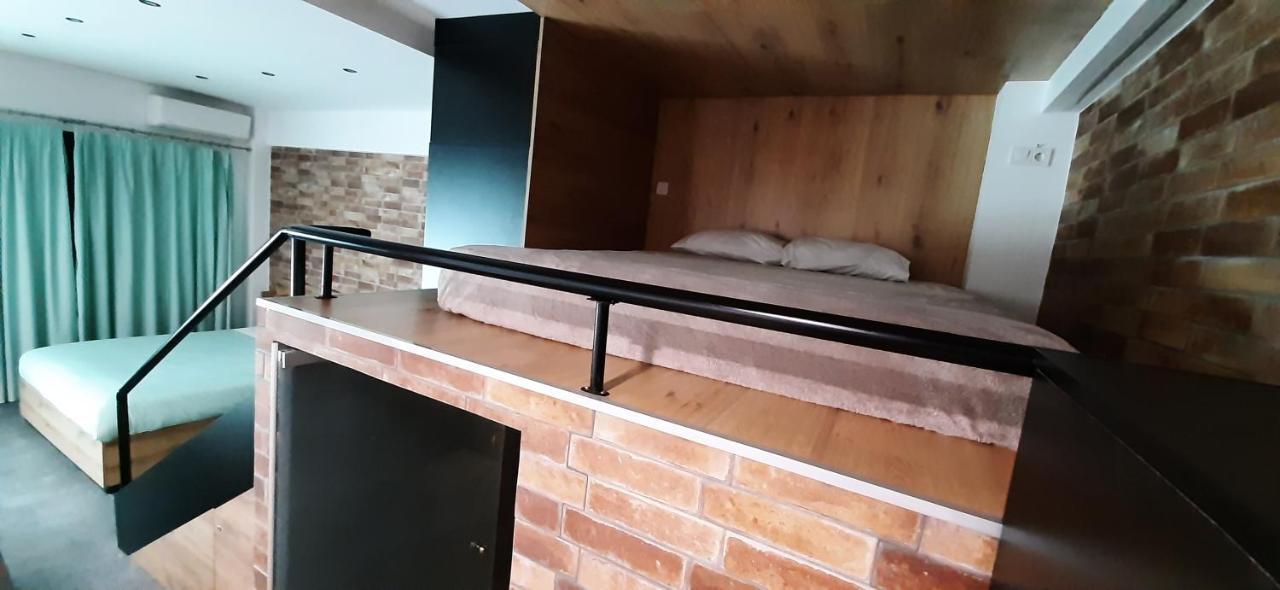 Alexander Apartment 세레스 외부 사진