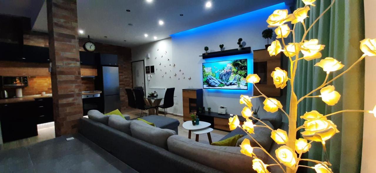 Alexander Apartment 세레스 외부 사진